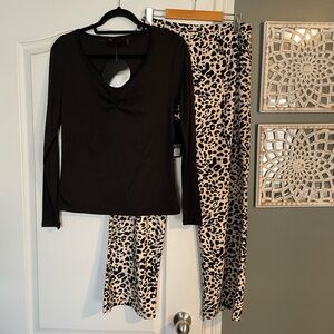 Sofia Vergara 2 Piece Pajamas